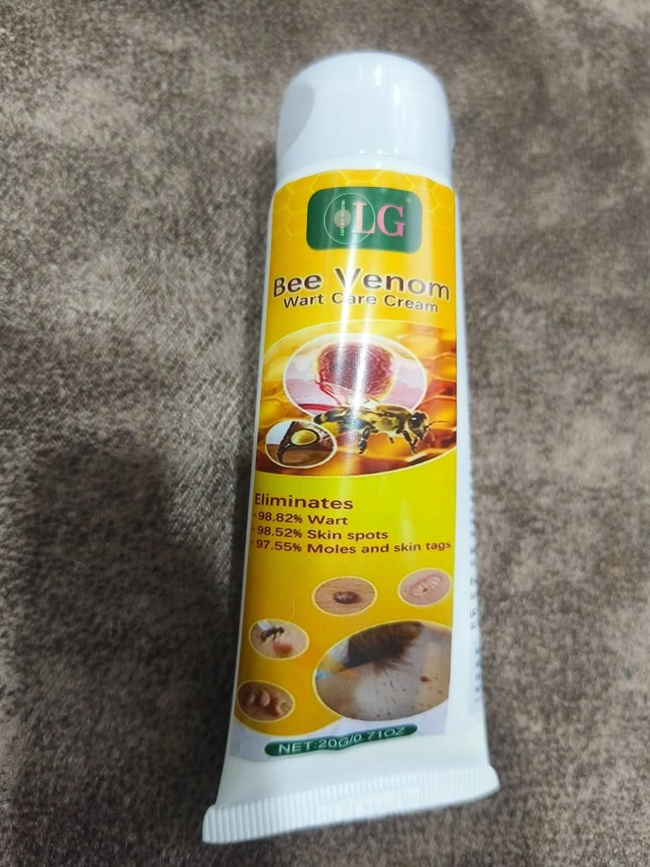 Lucky Glow Bee Venom Anti-Wart Cream (20gm)